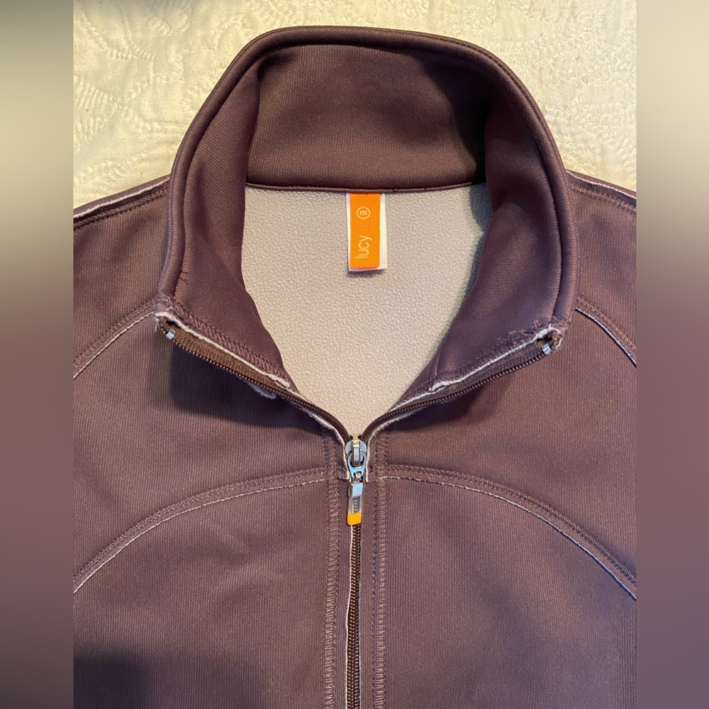 Lucy full zip - Picture 7 of 8